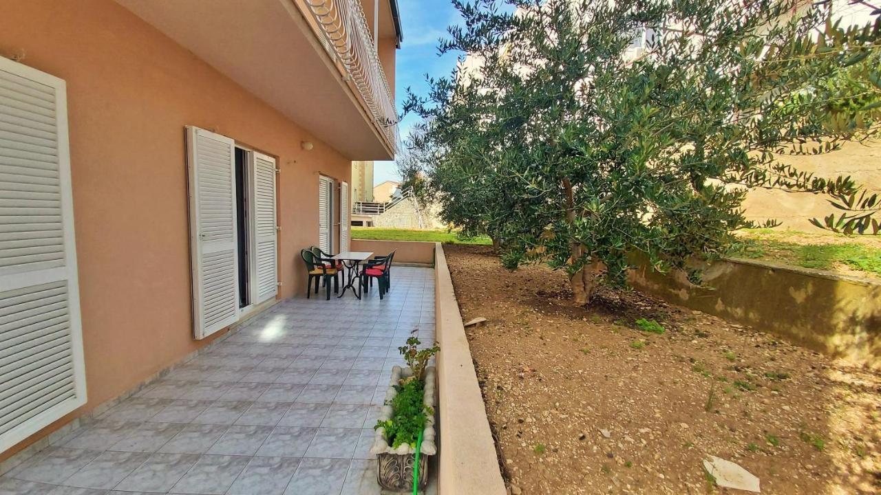 Apartments Mandalinic Omiš Exteriér fotografie