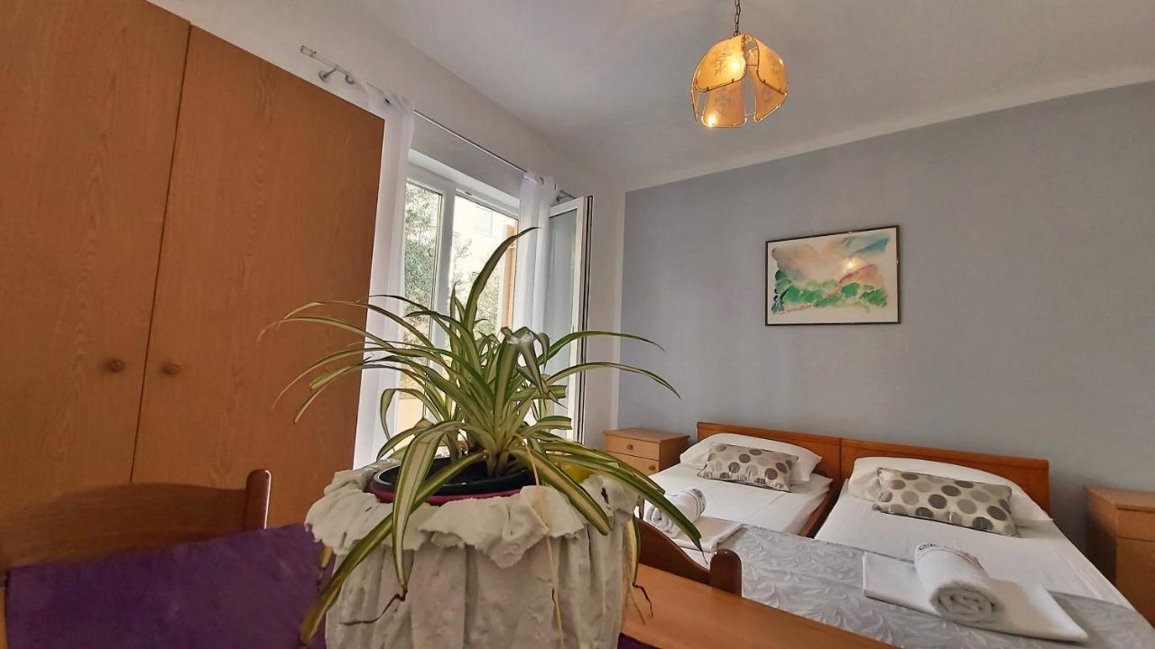 Apartments Mandalinic Omiš Exteriér fotografie