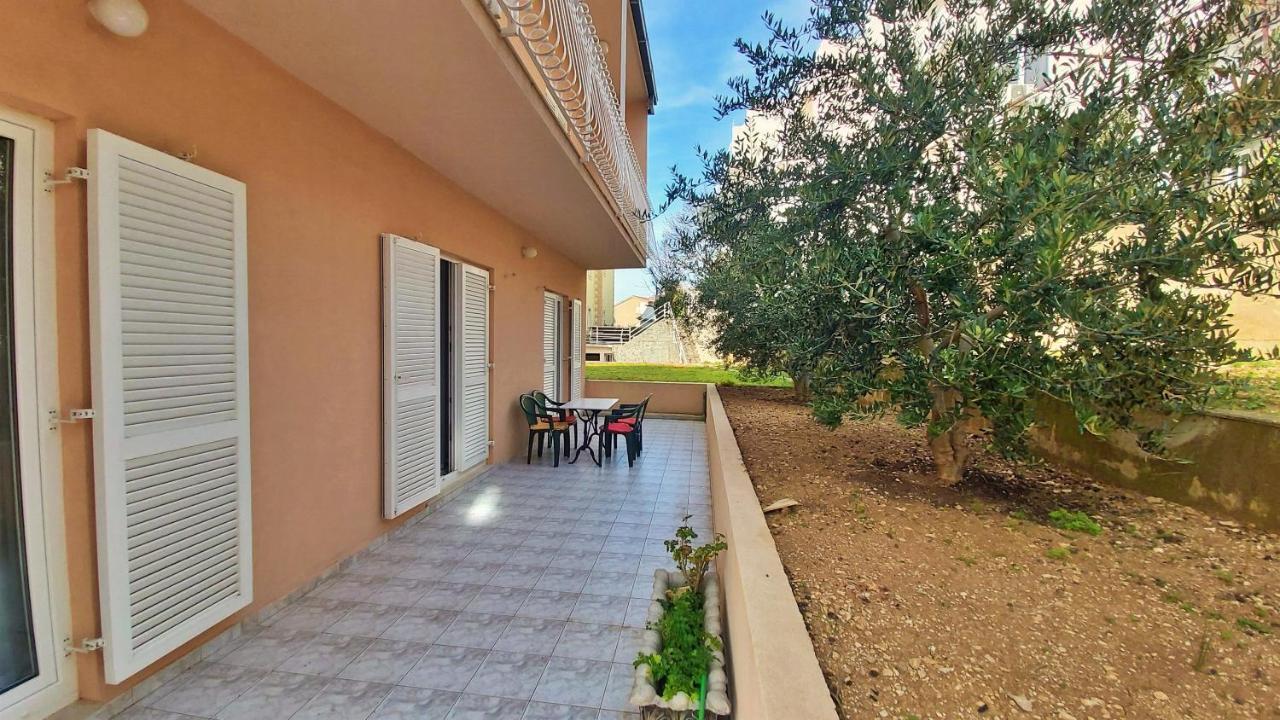 Apartments Mandalinic Omiš Exteriér fotografie