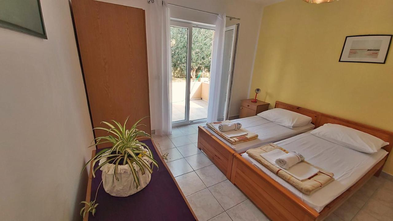 Apartments Mandalinic Omiš Exteriér fotografie